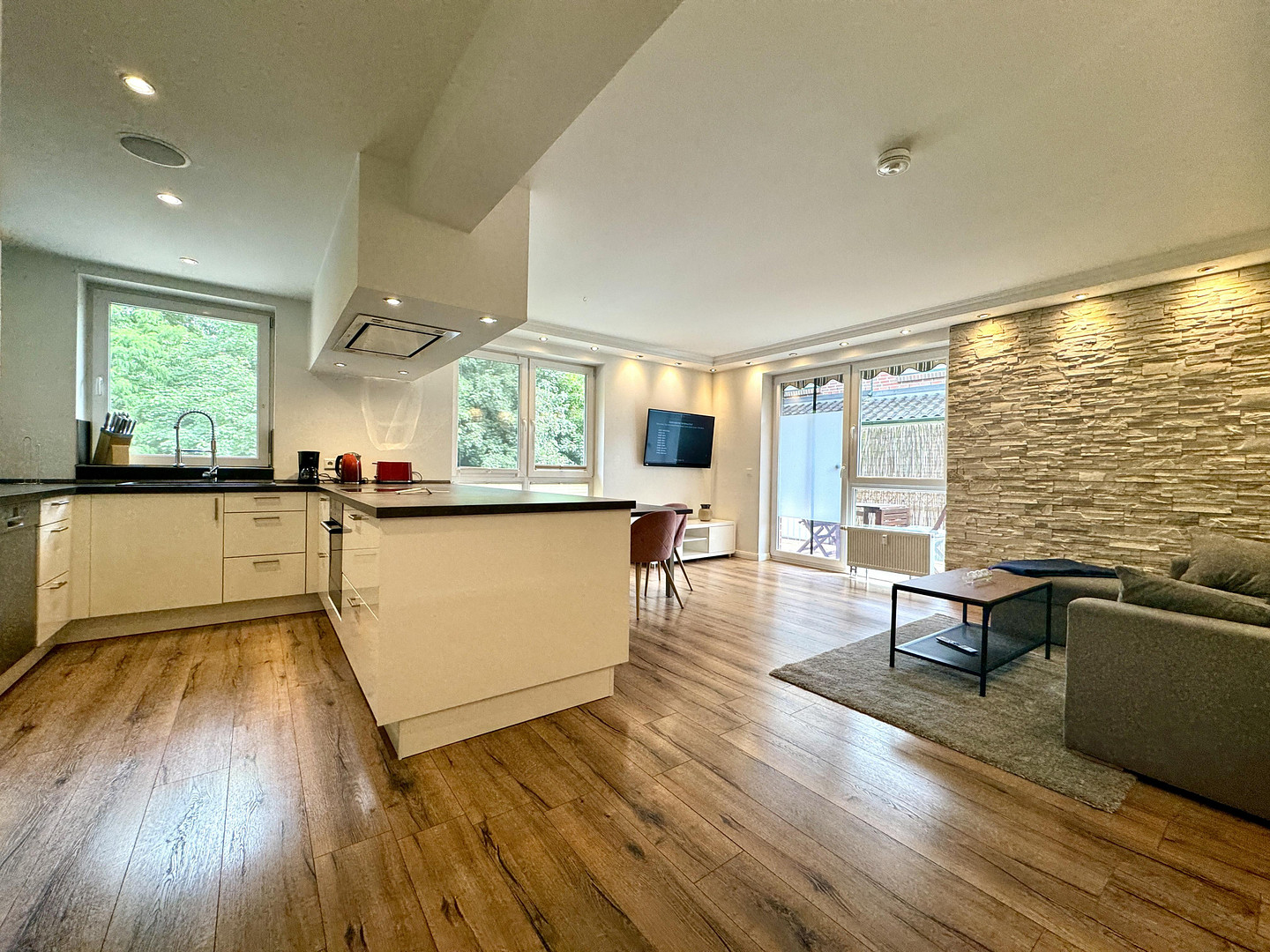 Wohnen am Stadtpark: Moderne 3-Zimmer-Wohnung mit Balkon – Theodor-Storm-Straße, 22844 Norderstedt(Harksheide) – Vorschaubild 10