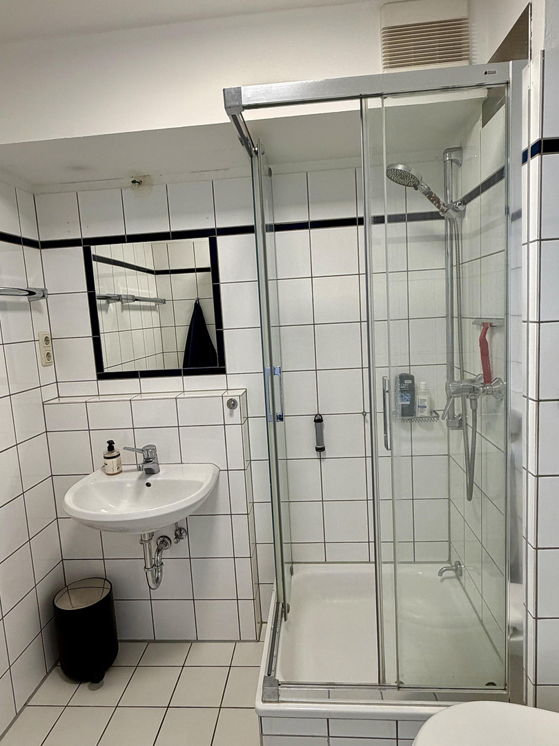 Bezugsfrei in Flingern: 1-Zimmer-Wohnung mit Balkon, Keller und Tiefgarage – Rosmarinstr. 22, 40235 Düsseldorf(Flingern) – Vorschaubild 25