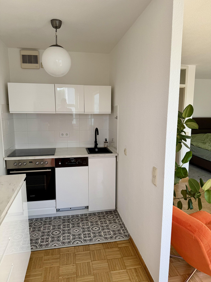 Bezugsfrei in Flingern: 1-Zimmer-Wohnung mit Balkon, Keller und Tiefgarage – Rosmarinstr. 22, 40235 Düsseldorf(Flingern) – Vorschaubild 11