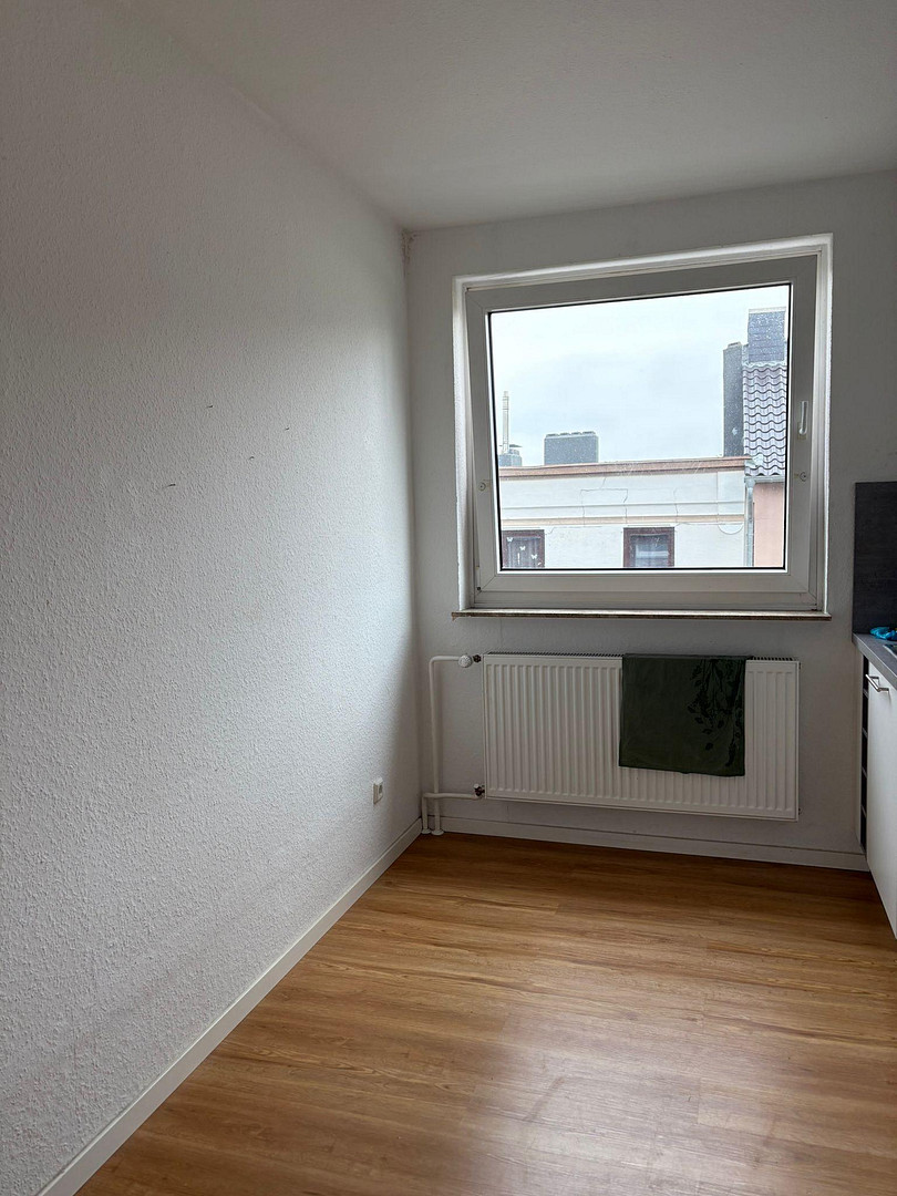 Moderne Dachgeschosswohnung in Hauptbahnhofsnähe – Gutenbergstr. 5, 27570 Bremerhaven(Geestemünde-Nord) – Vorschaubild 4