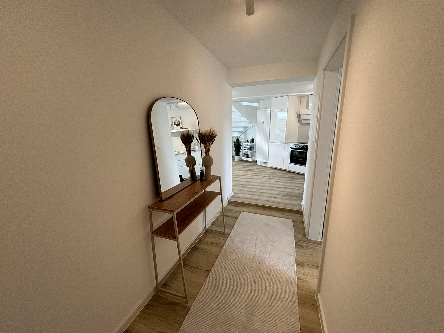 Vollmöblierte 2,5-Zimmer-Maisonette mit Tageslichtbad & Kellerraum - Neubau 2024 in Köln Mülheim! – Bergisch Gladbacher Str. 135-137, 51065 Köln(Mülheim) – Vorschaubild 25