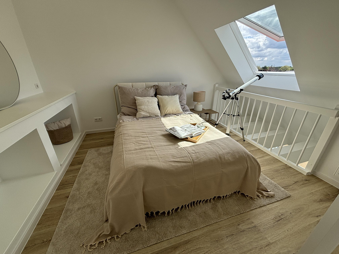 Vollmöblierte 2,5-Zimmer-Maisonette mit Tageslichtbad & Kellerraum - Neubau 2024 in Köln Mülheim! – Bergisch Gladbacher Str. 135-137, 51065 Köln(Mülheim) – Vorschaubild 13