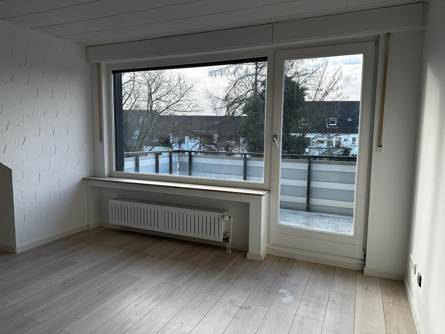 4 Zimmerwohnung mit Ausbaureserve – 46047 Oberhausen(Alt-Oberhausen) – Vorschaubild 2