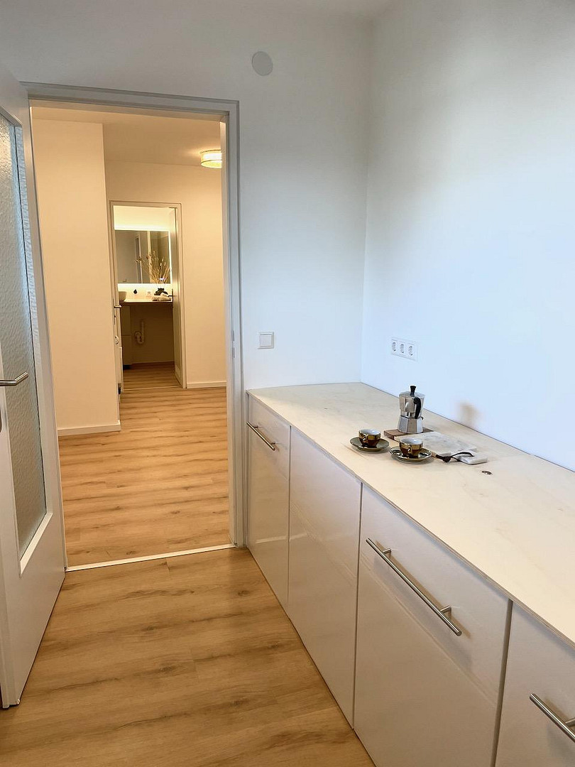 HELLE, MODERNISIERTE UND LICHTDURCHFLUTETE 3-ZIMMER-WOHNUNG MIT SÜDBALKON IN BÖBLINGEN-DAGERSHEIM – Goethestraße 30, 71034 Böblingen(Dagersheim) – Vorschaubild 13