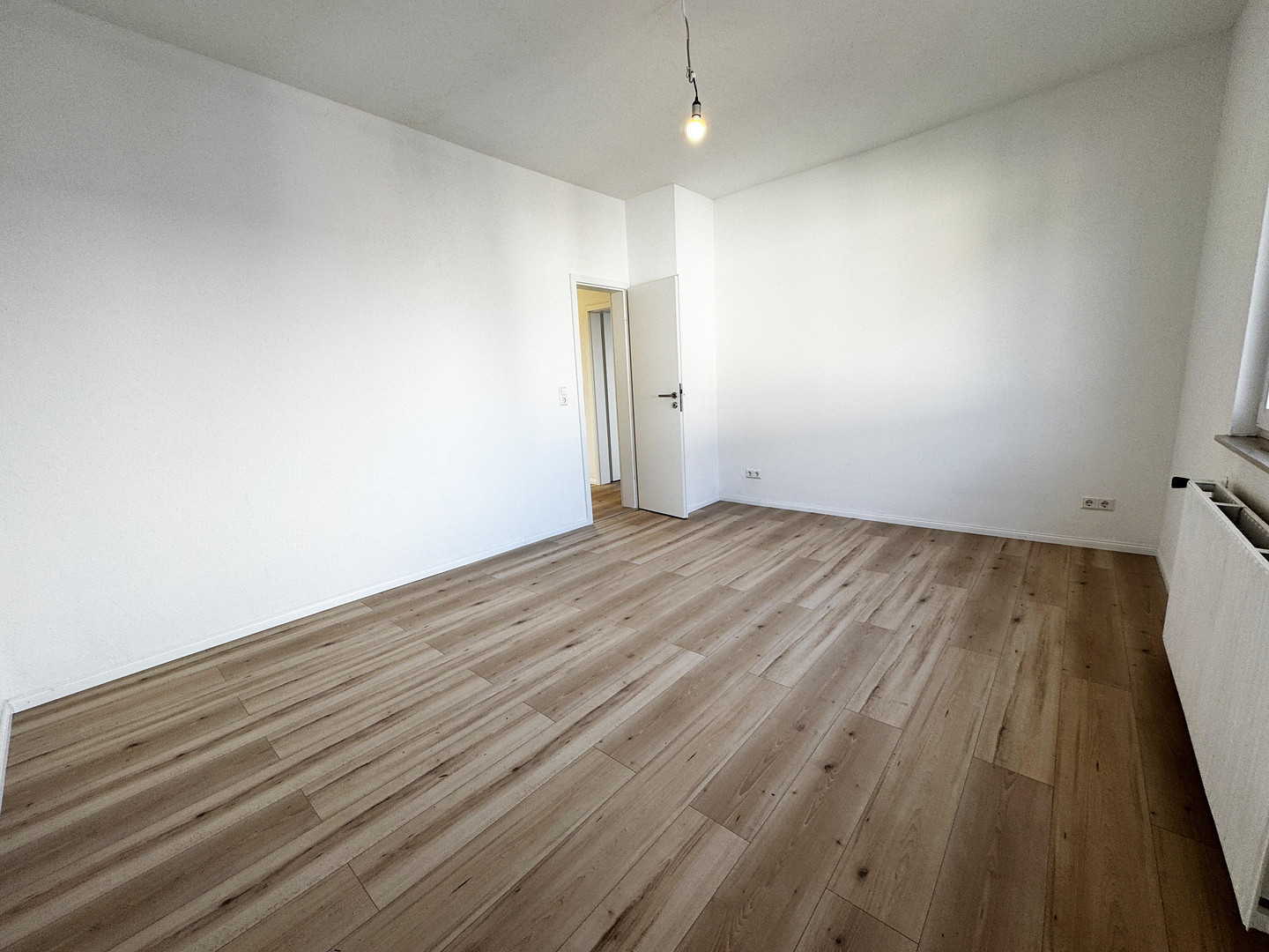 Erstbezug nach Sanierung - Neuer Boden/Küche/Bad/Fenster - Zentrale Lage in Heilbronn – 74072 Heilbronn – Vorschaubild 10