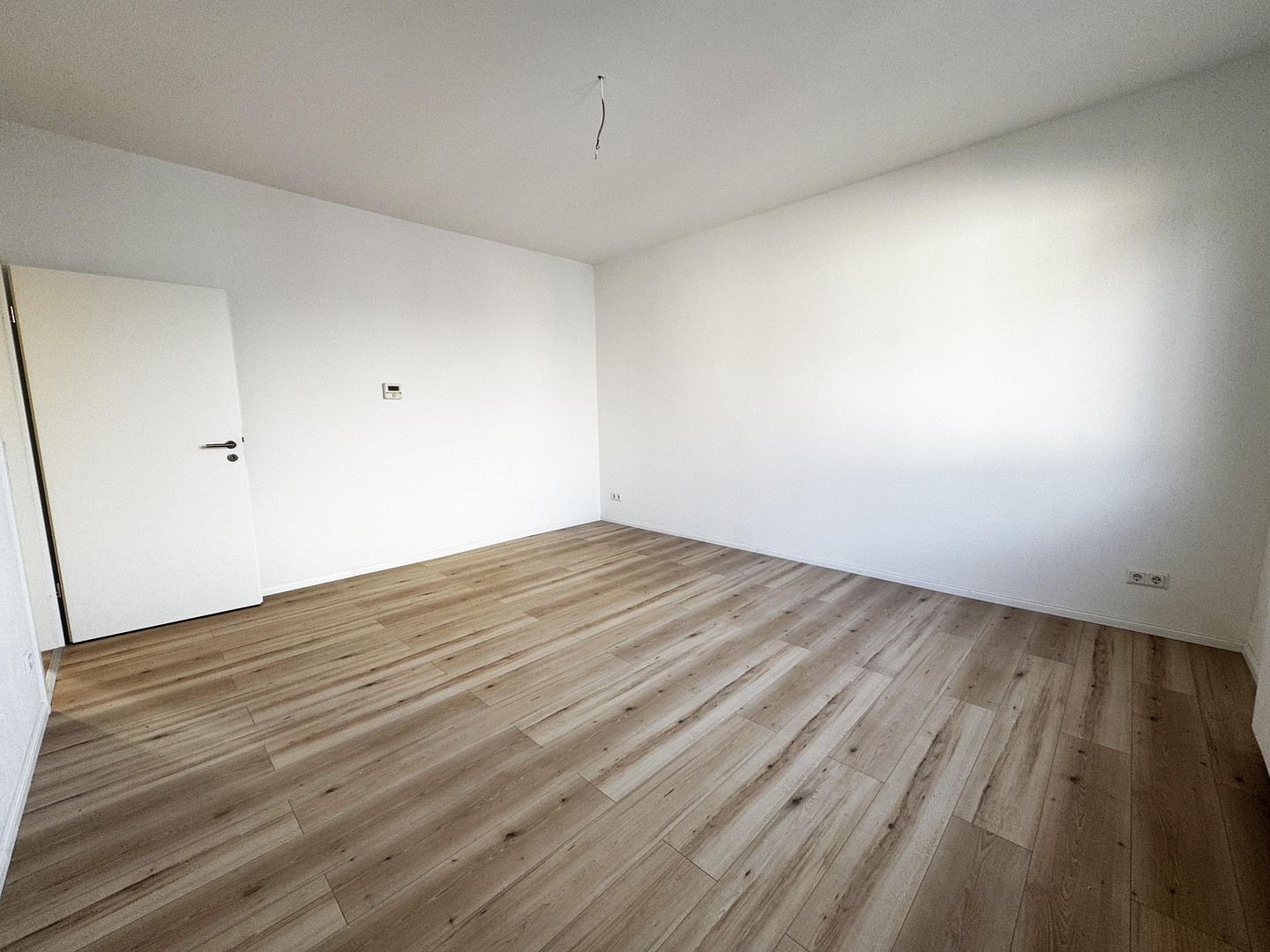 Erstbezug nach Sanierung - Neuer Boden/Küche/Bad/Fenster - Zentrale Lage in Heilbronn – 74072 Heilbronn – Vorschaubild 8