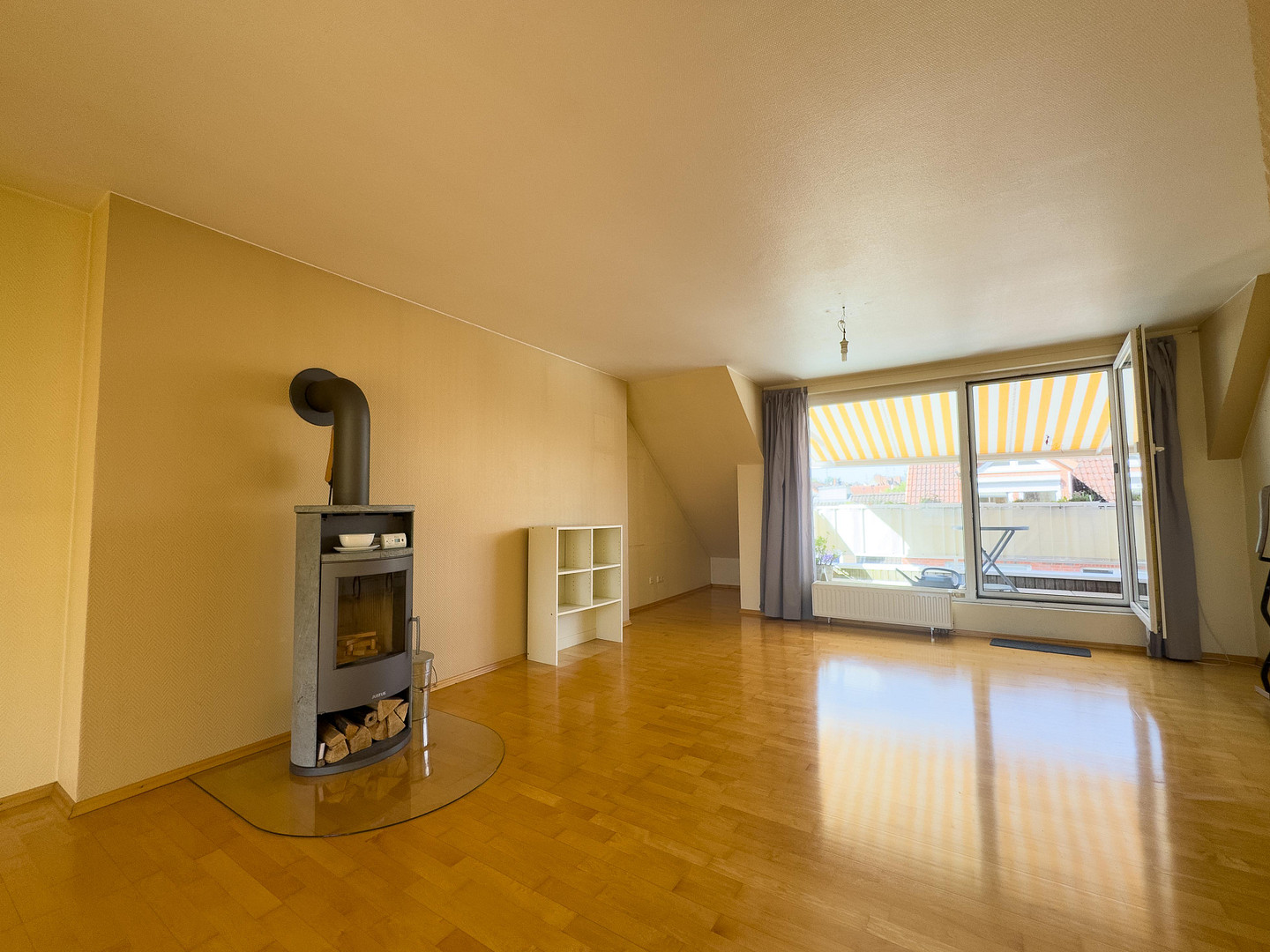 Ruhige Dachgeschosswohnung über den Dächern von Harburg – Wilhelmstraße 9, 21073 Hamburg(Harburg) – Vorschaubild 3