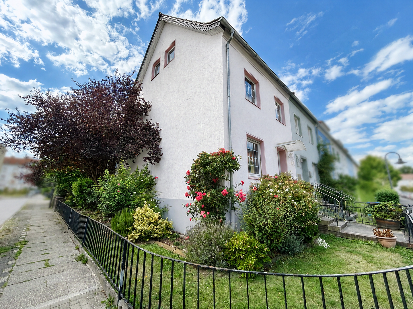Reihenendhaus mit Balkon und Garage in beliebter Lage ! – Liebensteiner Straße 2, 28205 Bremen(Östliche Vorstadt) – Vorschaubild 3