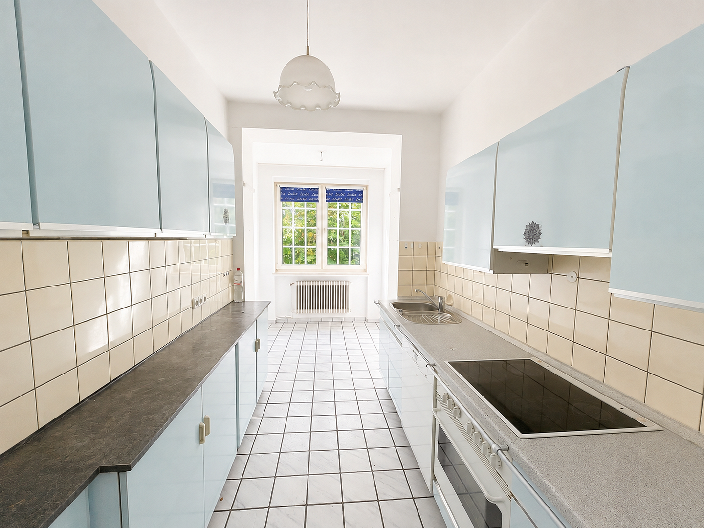 Reihenendhaus mit Balkon und Garage in beliebter Lage ! – Liebensteiner Straße 2, 28205 Bremen(Östliche Vorstadt) – Vorschaubild 5