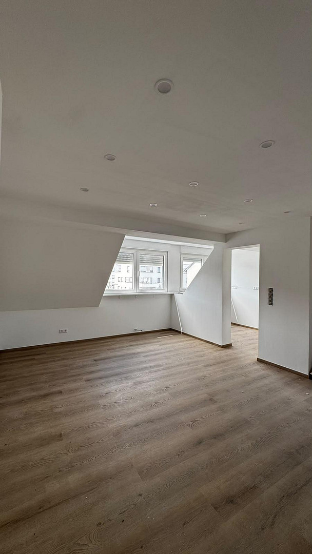 Charmante 50-qm-Wohnung mit neuer, moderner Einbauküche in vollständig saniertem Mehrfamilienhaus – 68229 Mannheim(Friedrichsfeld) – Vorschaubild 2
