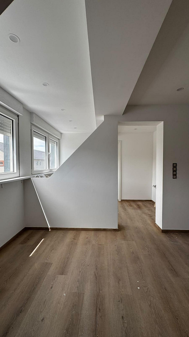Charmante 50-qm-Wohnung mit neuer, moderner Einbauküche in vollständig saniertem Mehrfamilienhaus – 68229 Mannheim(Friedrichsfeld) – Vorschaubild 3