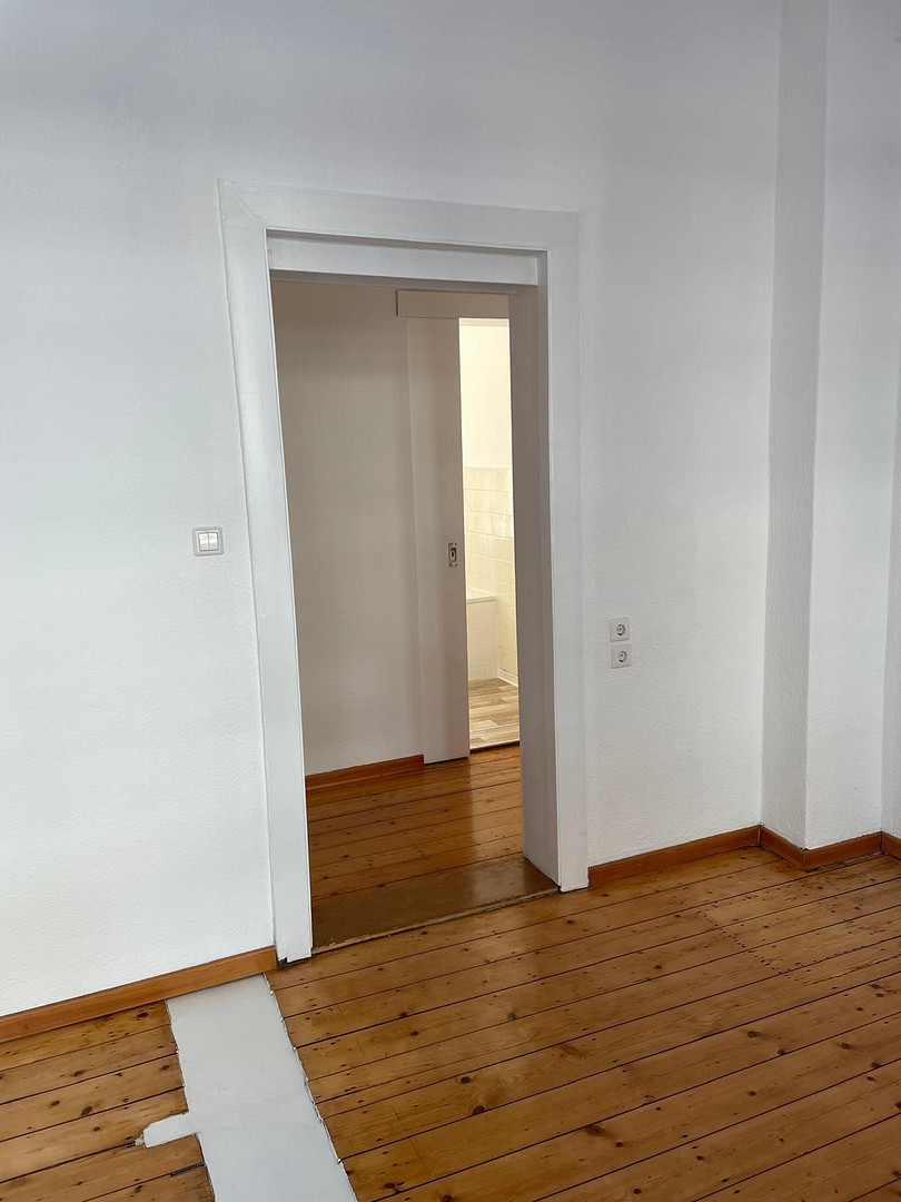 2-Zimmer Altbauwohnung an der Leibnitz Uni und Welfengarten / inklusive Küche – Hahnenstraße 9, 30167 Hannover(Nordstadt) – Vorschaubild 13