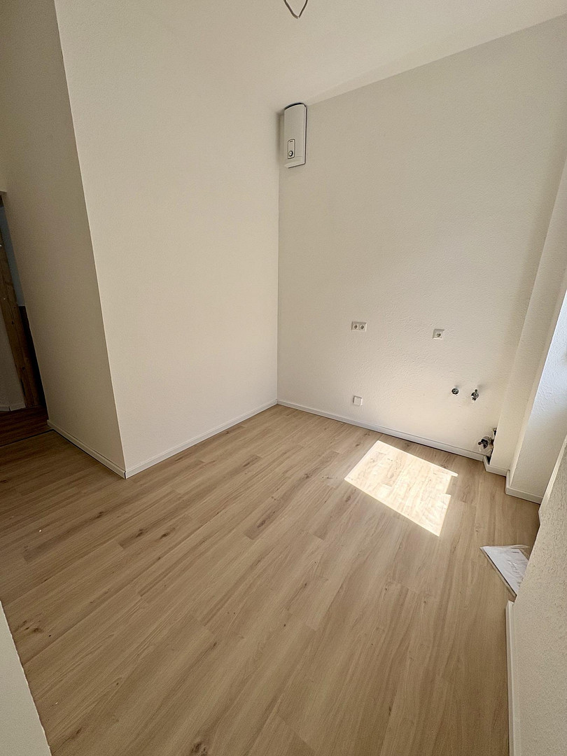 Erstbezug nach Renovierung! 3-Zimmerwohnung in top Lage! – 60385 Frankfurt(Ostend) – Vorschaubild 3