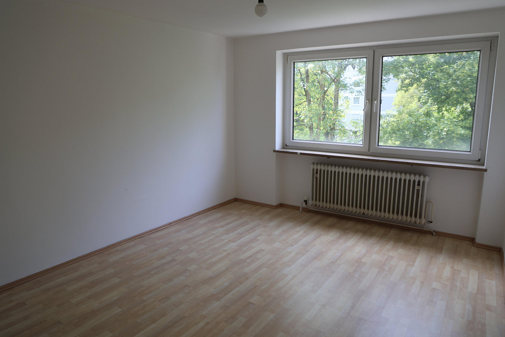 Modernisierte 2-Zimmer Wohnung in Fürstenried (U3) provisionsfrei! Sofort beziehbar – Engadiner Str. 30, 81475 München(Fürstenried) – Vorschaubild 11