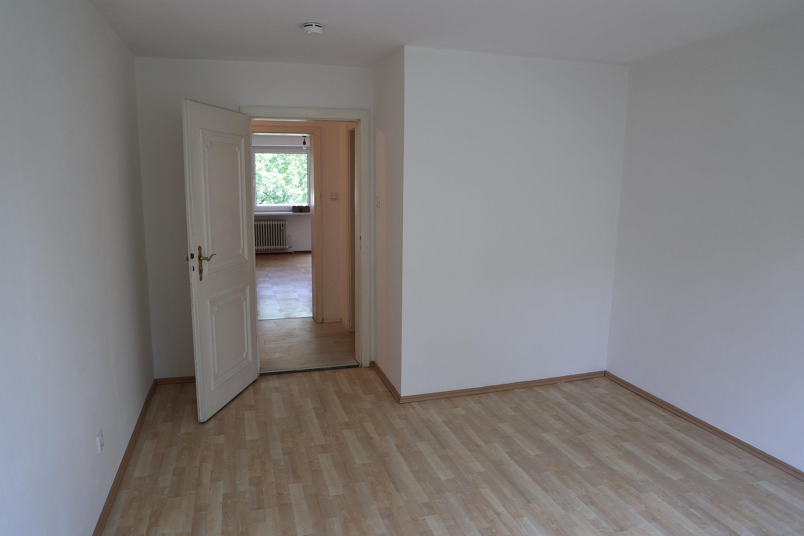 Modernisierte 2-Zimmer Wohnung in Fürstenried (U3) provisionsfrei! Sofort beziehbar – Engadiner Str. 30, 81475 München(Fürstenried) – Vorschaubild 12