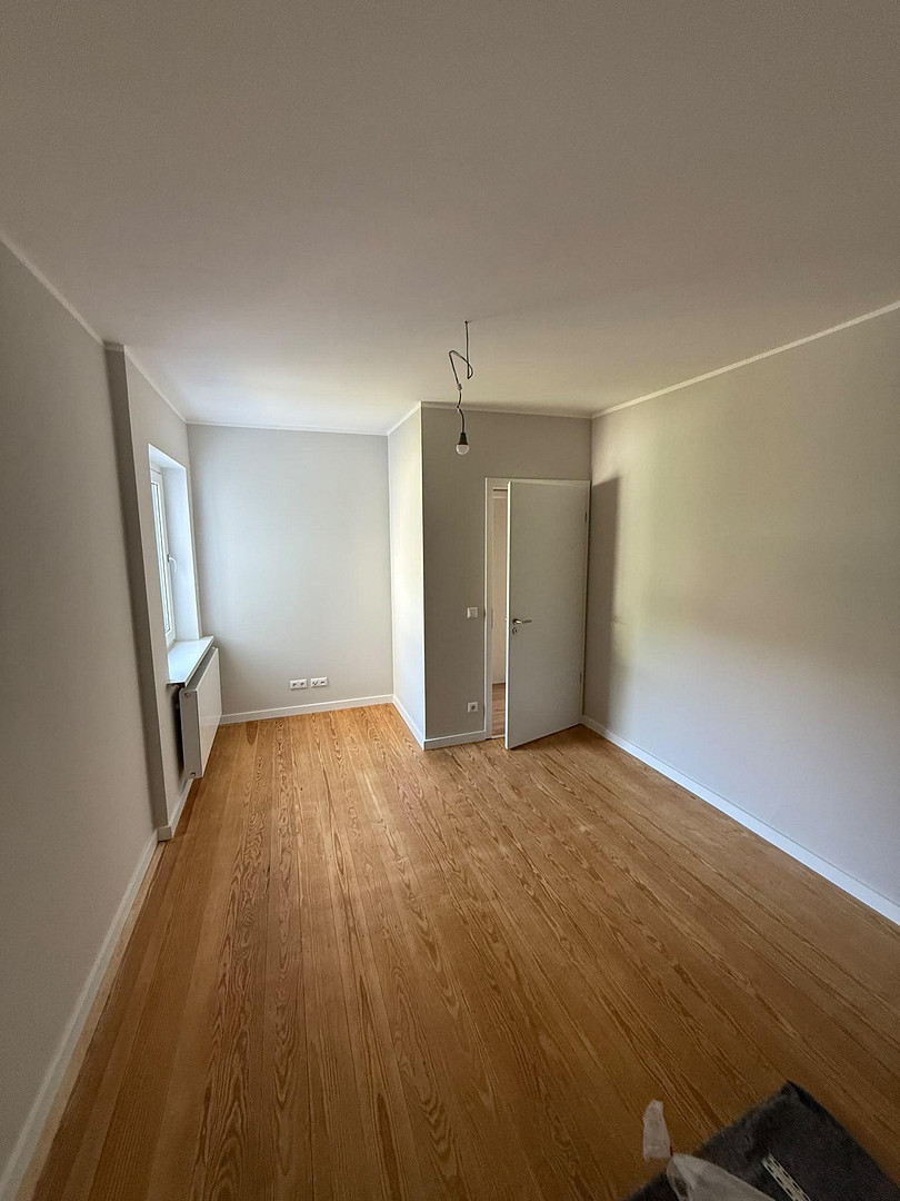 Traumwohnung im grünen Bahrenfeld, Erstbezug nach Sanierung, 3 Zi, EBK, Balkon, 1.OG, WG geeignet – 22761 Hamburg(Bahrenfeld) – Vorschaubild 4
