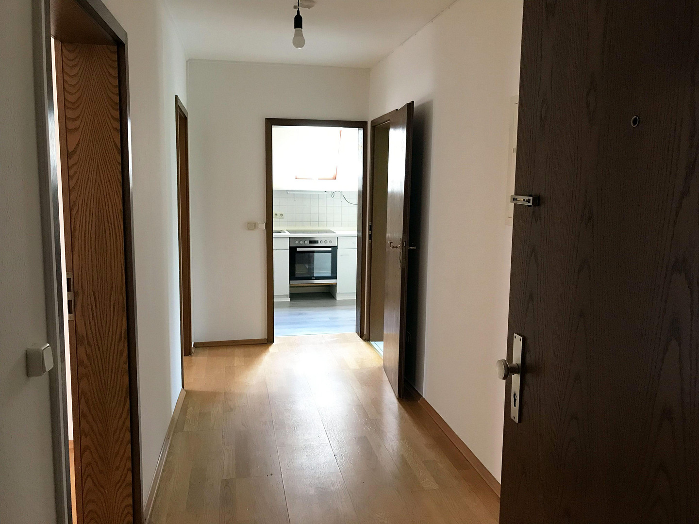 Freie, ruhige 2 Zimmer Eigentumswohnung in Grombühl – 97076 Würzburg(Grombühl) – Vorschaubild 3