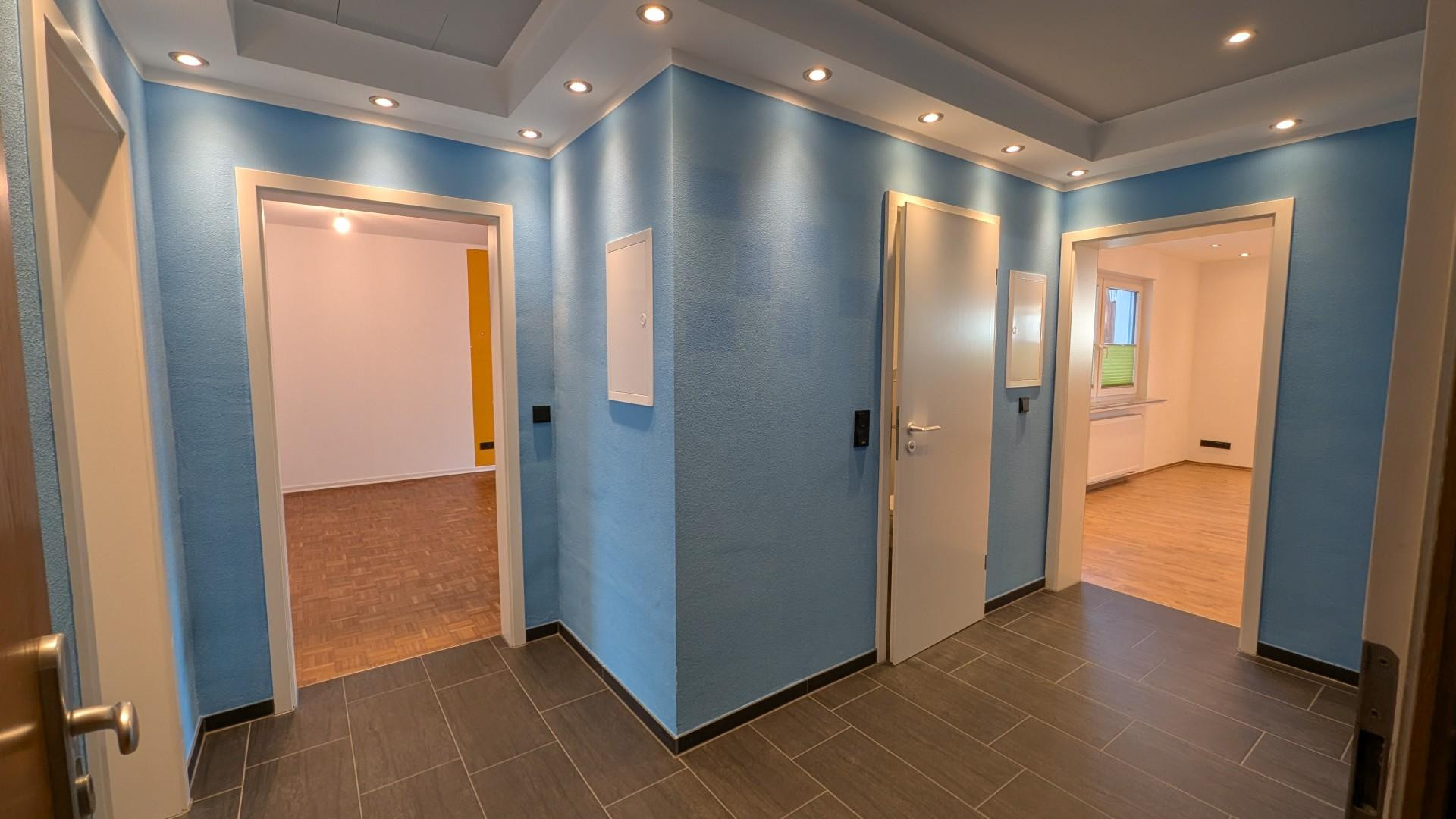Großzügige Wohnung mit Terrasse, zwei Bädern, Garage und vielseitig nutzbarem Anbau - provisionsfrei – 46049 Oberhausen(Styrum) – Vorschaubild 2