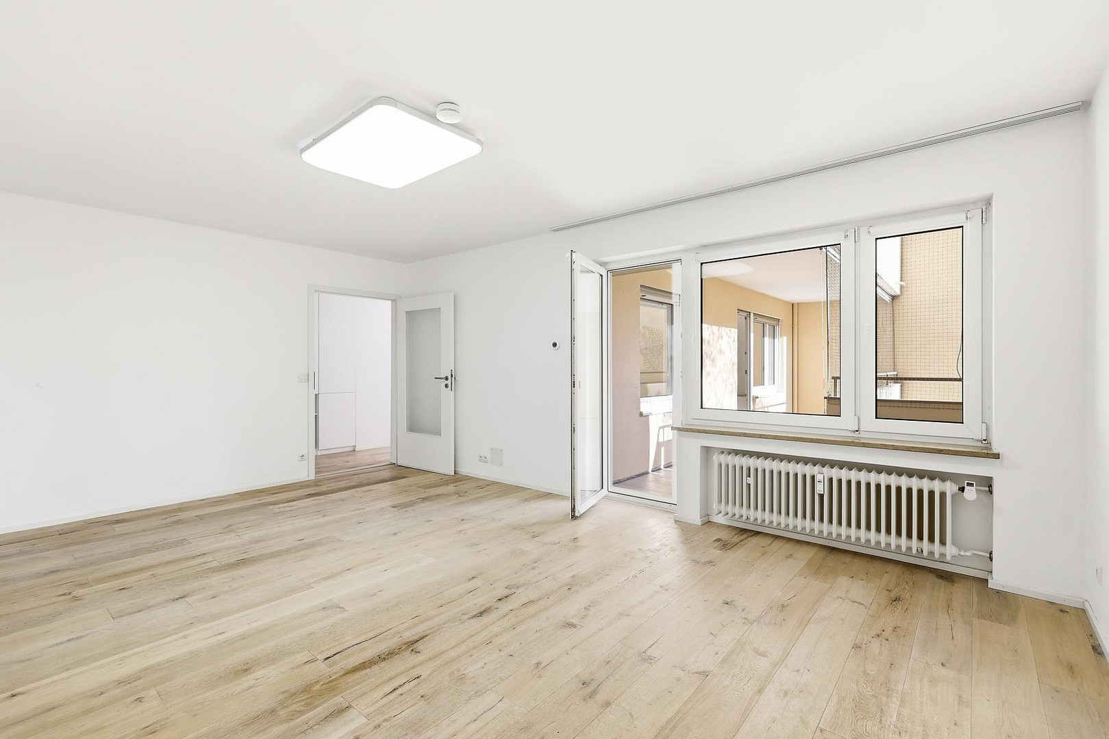 Helle 2,5-Zimmer-Wohnung mit großem Südwestbalkon und EBK – 81241 München(Pasing) – Vorschaubild 5