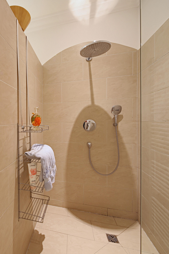 Großzügige 5-Zimmer-Wohnung in Stuttgart-Bad Cannstatt – 70372 Stuttgart(Bad Cannstatt) – Vorschaubild 11