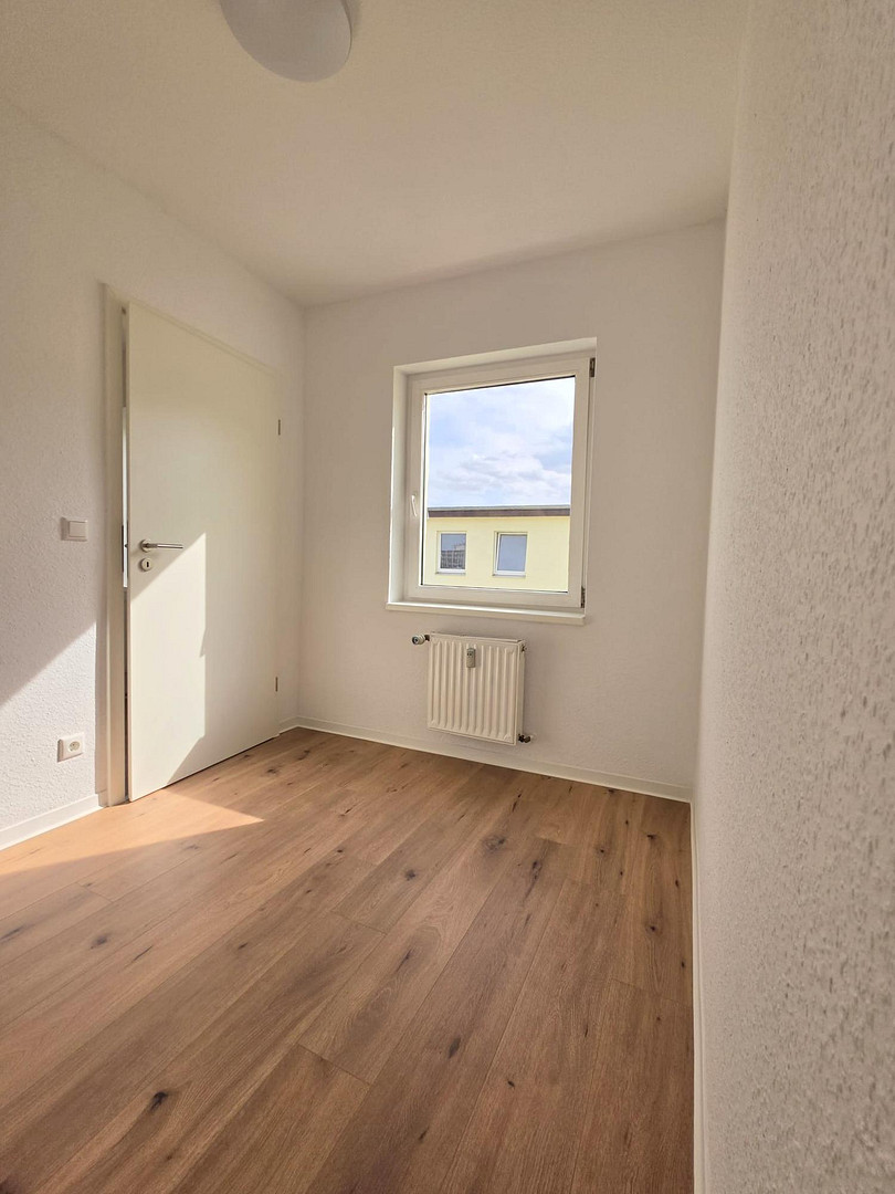 Frisch renovierte 2-Zimmer-Wohnung mit neuem Bad, Magdeburg Alte Neustadt (W20) – 39106 Magdeburg(Alte Neustadt) – Vorschaubild 3