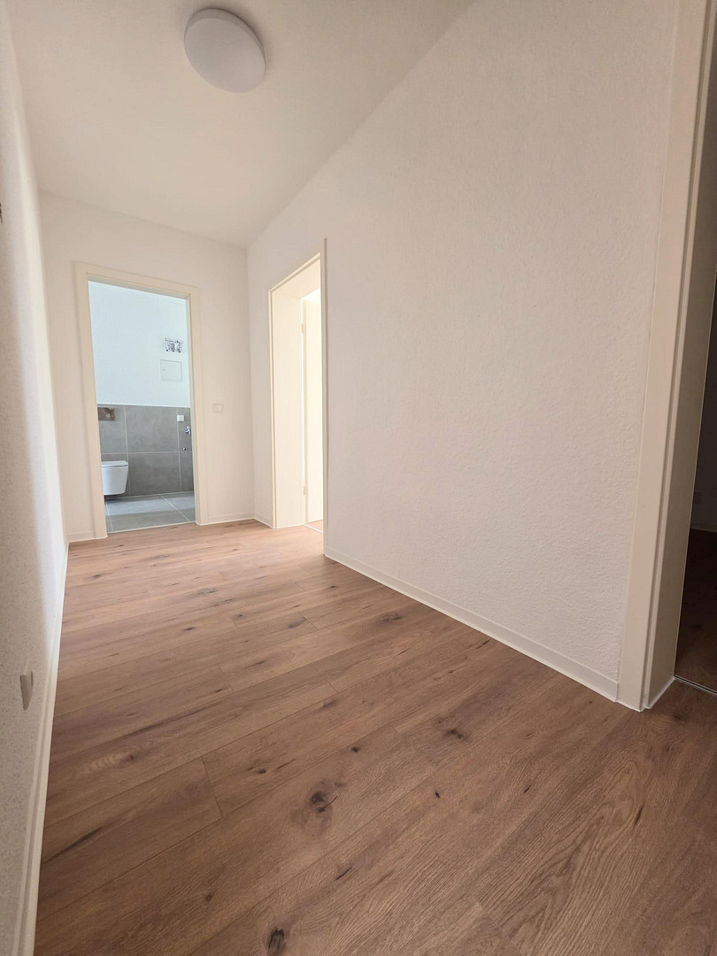 Frisch renovierte 2-Zimmer-Wohnung mit neuem Bad, Magdeburg Alte Neustadt (W20) – 39106 Magdeburg(Alte Neustadt) – Vorschaubild 4
