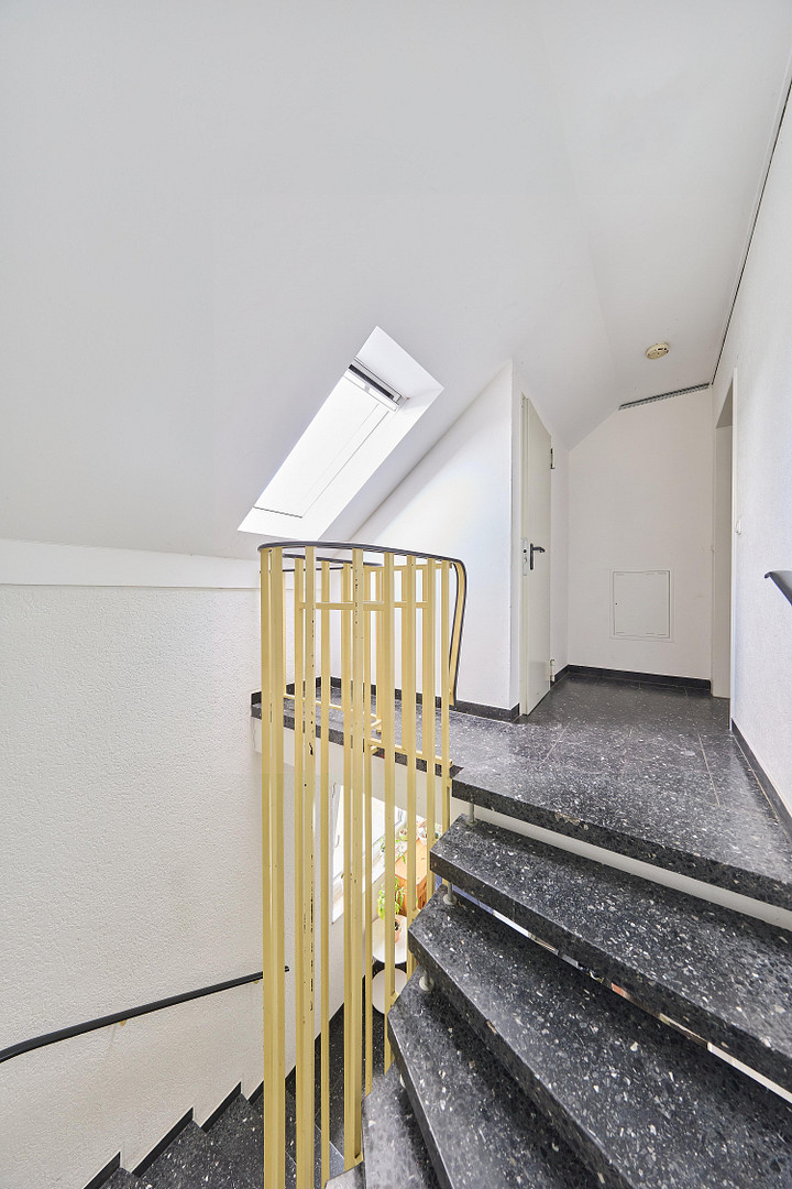 Großzügige 4-Zimmer-DG-Wohnung mit Balkon und Garage – 32278 Kirchlengern – Vorschaubild 5