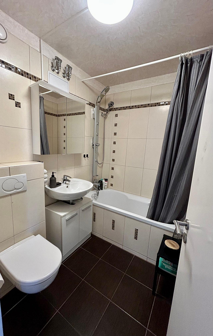 Über den Dächern Frankfurts: 2-Zimmer-Wohnung im 15. OG mit Skylineblick & Balkon – 60435 Frankfurt am Main(Eckenheim) – Vorschaubild 10