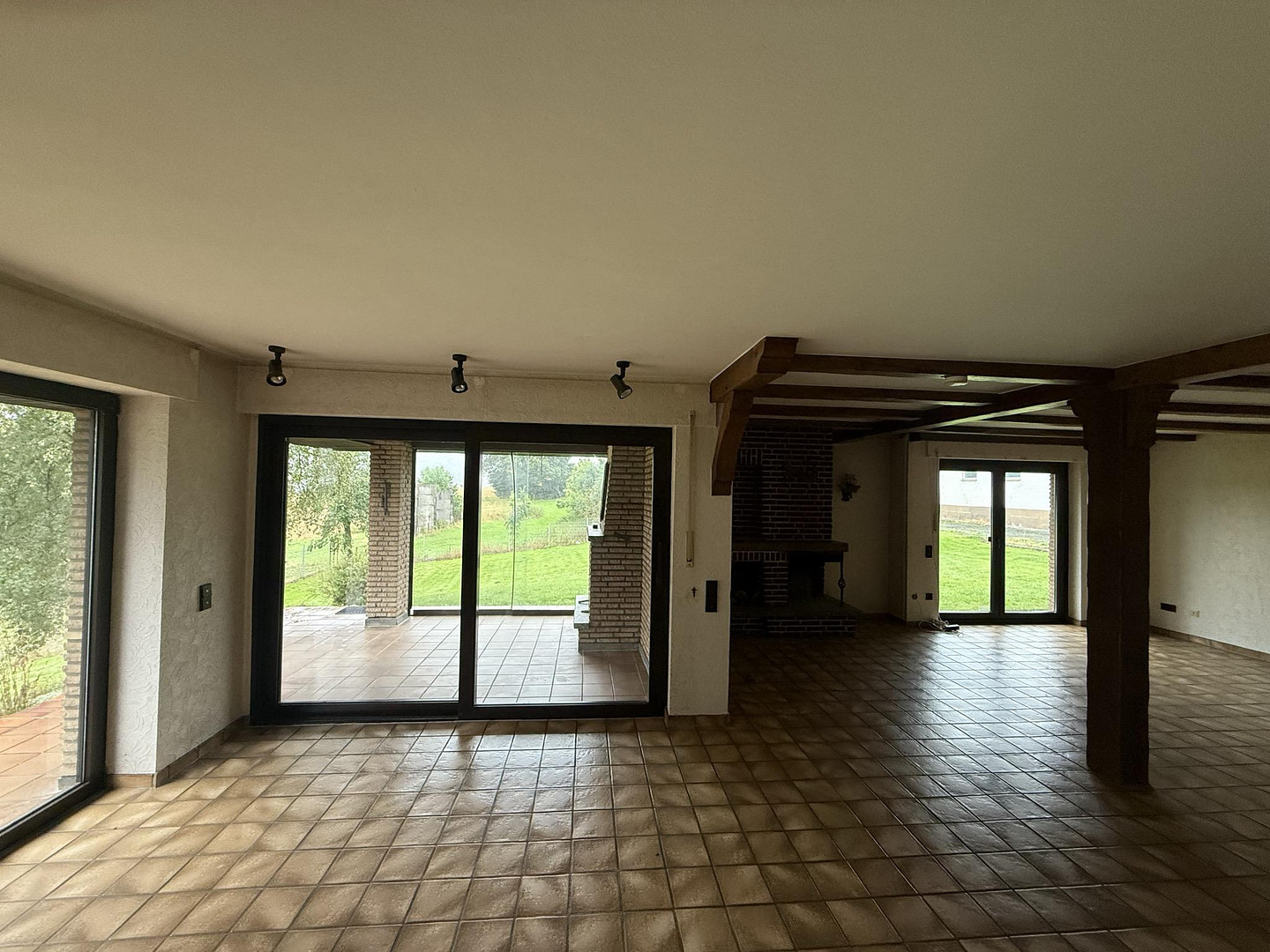 Wohnen auf dem Bauernhof mit malerischer Aussicht, viel Platz und großem Garten – 58802 Balve-Langenholthausen(Langenholthausen) – Vorschaubild 12