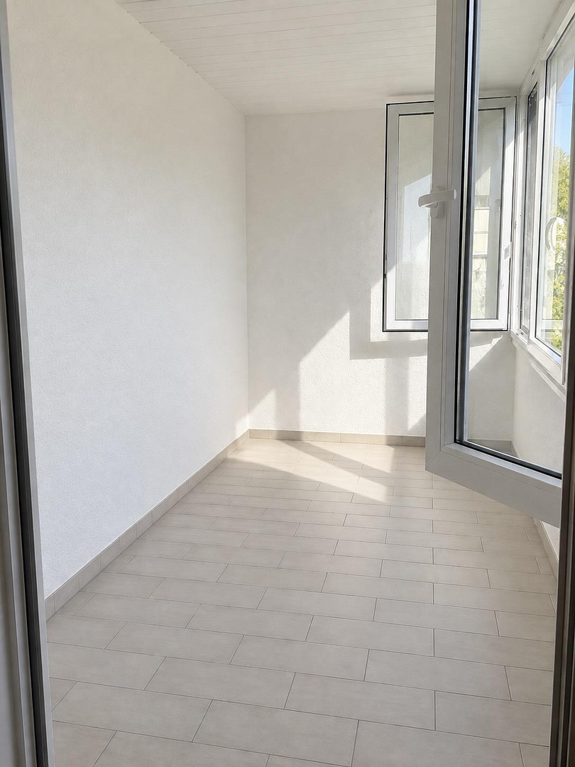 Erstbezug nach Sanierung, moderne 3-Zimmer-Wohnung mit Südloggia und 2 Stellplätzen in Englschalking – 81927 München(Johanneskirchen) – Vorschaubild 5