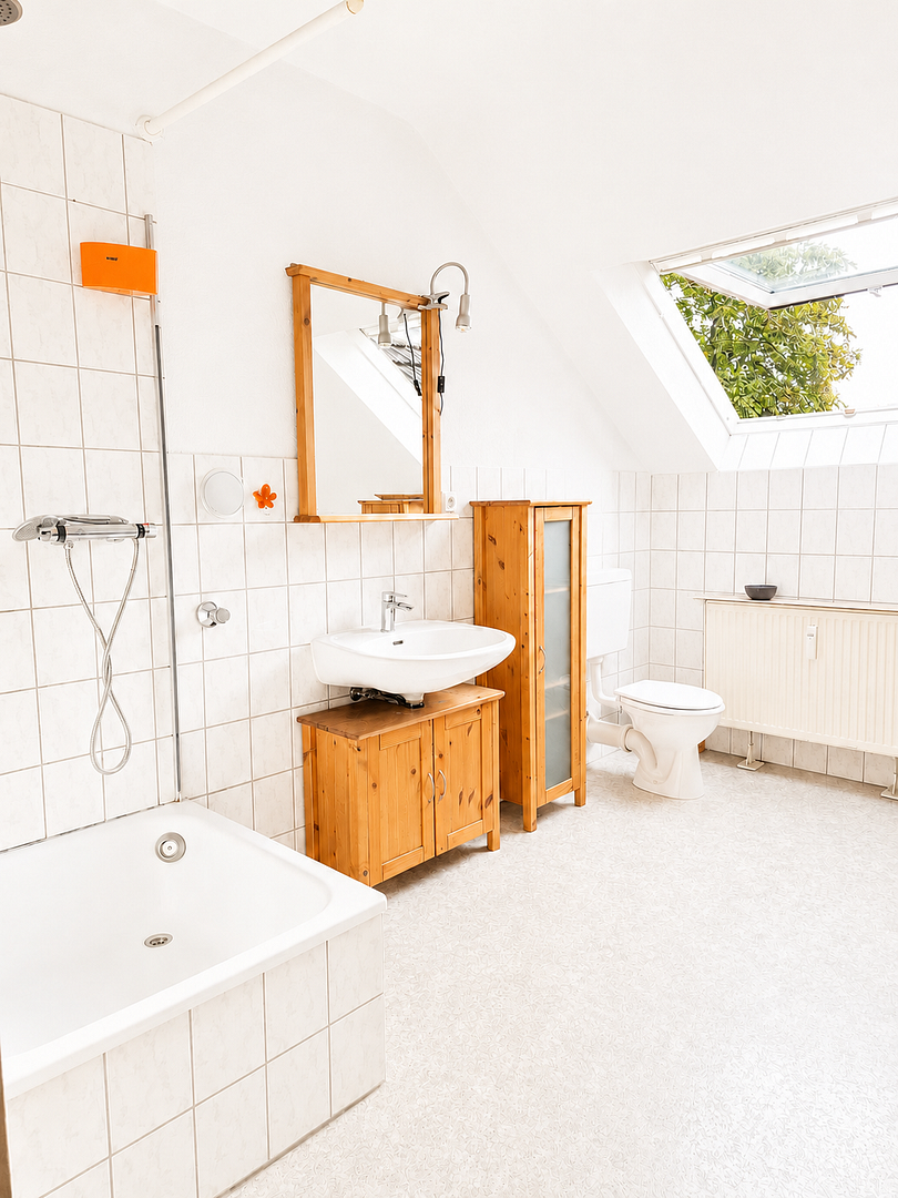 Heute: Im Jugendstil mit hohen Decken leben!!!! Nahe Bilk S und Düsseldorf Arcaden – 40233 Düsseldorf(Bilk) – Vorschaubild 18
