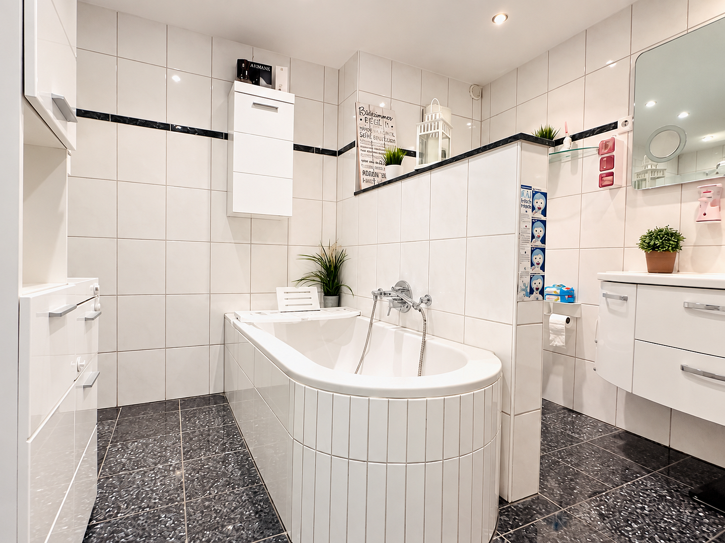 Düsseldorf-Rath: Großzügige 3-Zimmer-Wohnung mit 2 Balkonen nahe Aaper Wald – 40472 Düsseldorf(Rath) – Vorschaubild 5