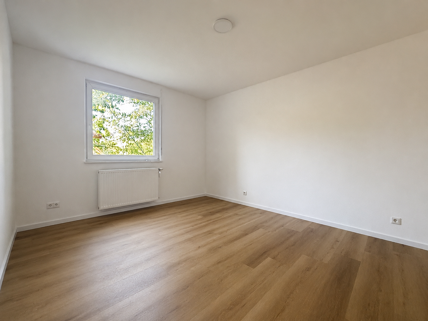 Modern sanierte 2-ZKB-Erdgeschosswohnung mit großer Terrasse am Betzenberg – 67663 Kaiserslautern – Vorschaubild 5