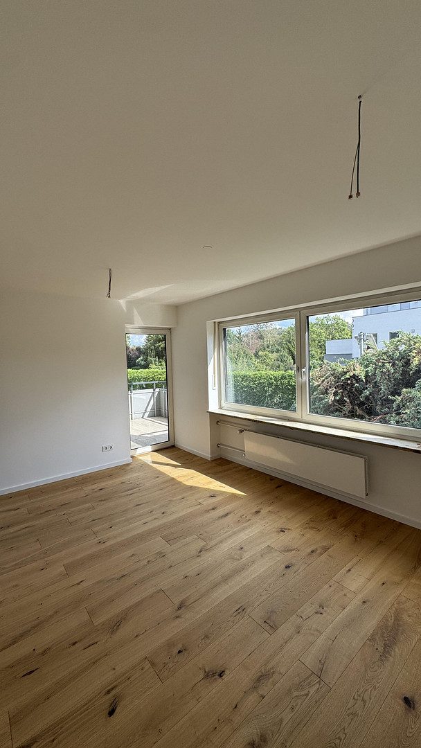 Komplett saniert: 3 Zimmer, Echtholzparkett, großer Balkon, Wärmempumpe – provisionsfrei – 85356 Freising – Vorschaubild 8