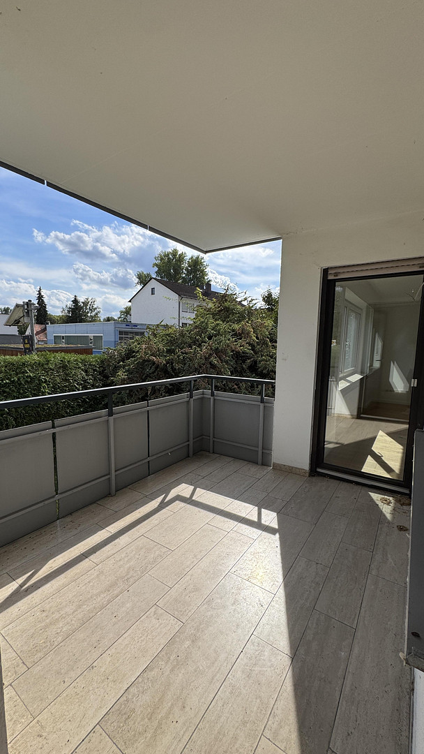Komplett saniert: 3 Zimmer, Echtholzparkett, großer Balkon, Wärmempumpe – provisionsfrei – 85356 Freising – Vorschaubild 9