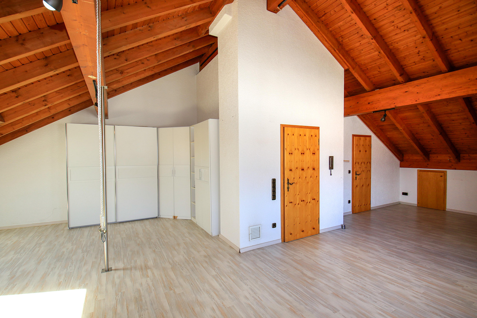 Ein Haus. Viele Möglichkeiten. Viel Platz fürs Leben – großzügiges Zuhause mit separater Einheit – 67067 Ludwigshafen Maudach(Maudach) – Vorschaubild 15
