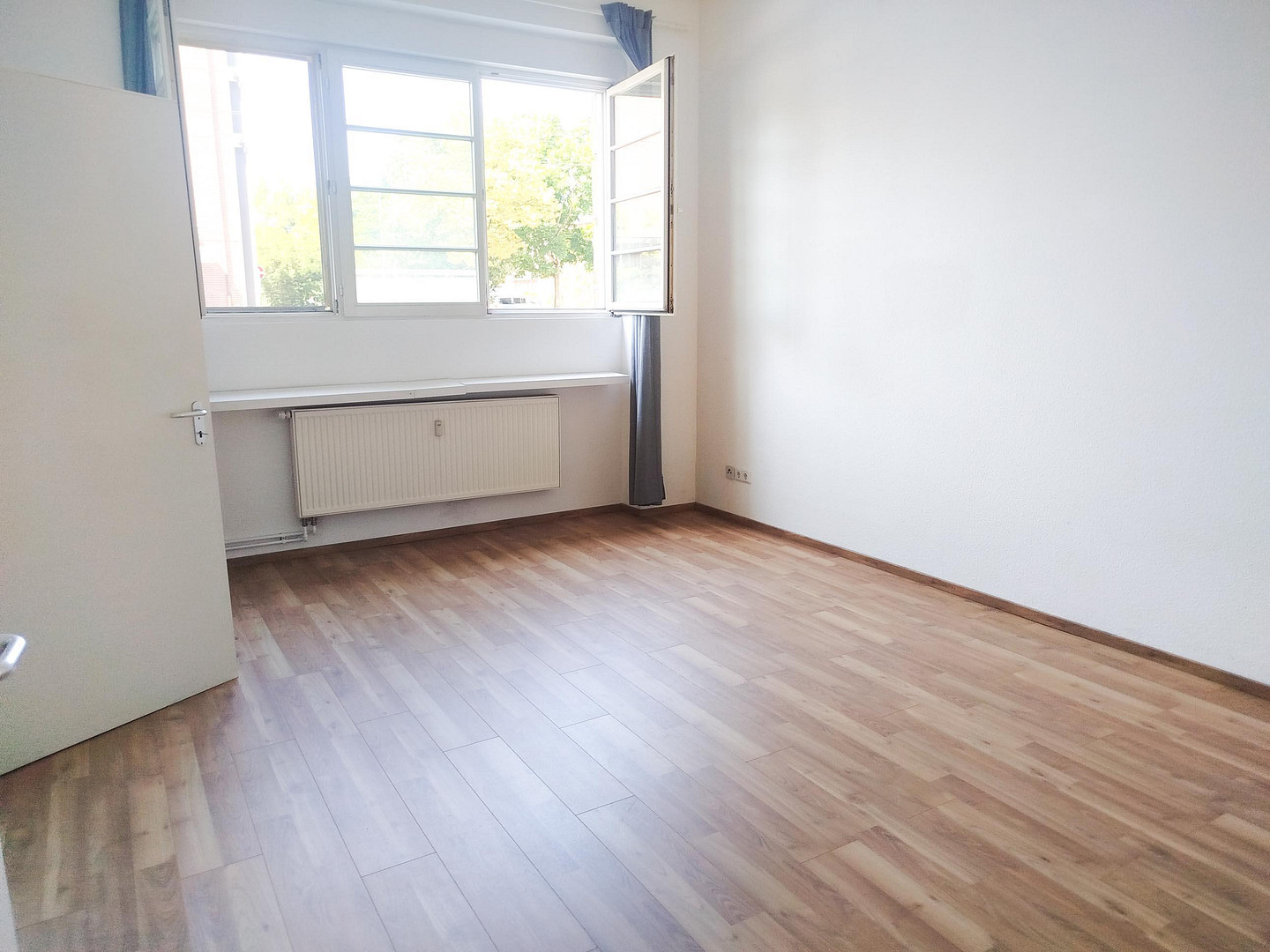 Zentral gelegene Wohnung im Kulturdenkmal mit parkähnlichem Innenhof & Loggia, provisionsfrei! – 68167 Mannheim(Wohlgelegen) – Vorschaubild 8
