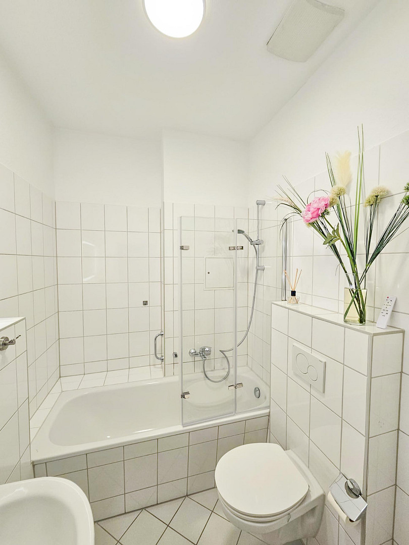 Zentral gelegene Wohnung im Kulturdenkmal mit parkähnlichem Innenhof & Loggia, provisionsfrei! – 68167 Mannheim(Wohlgelegen) – Vorschaubild 17