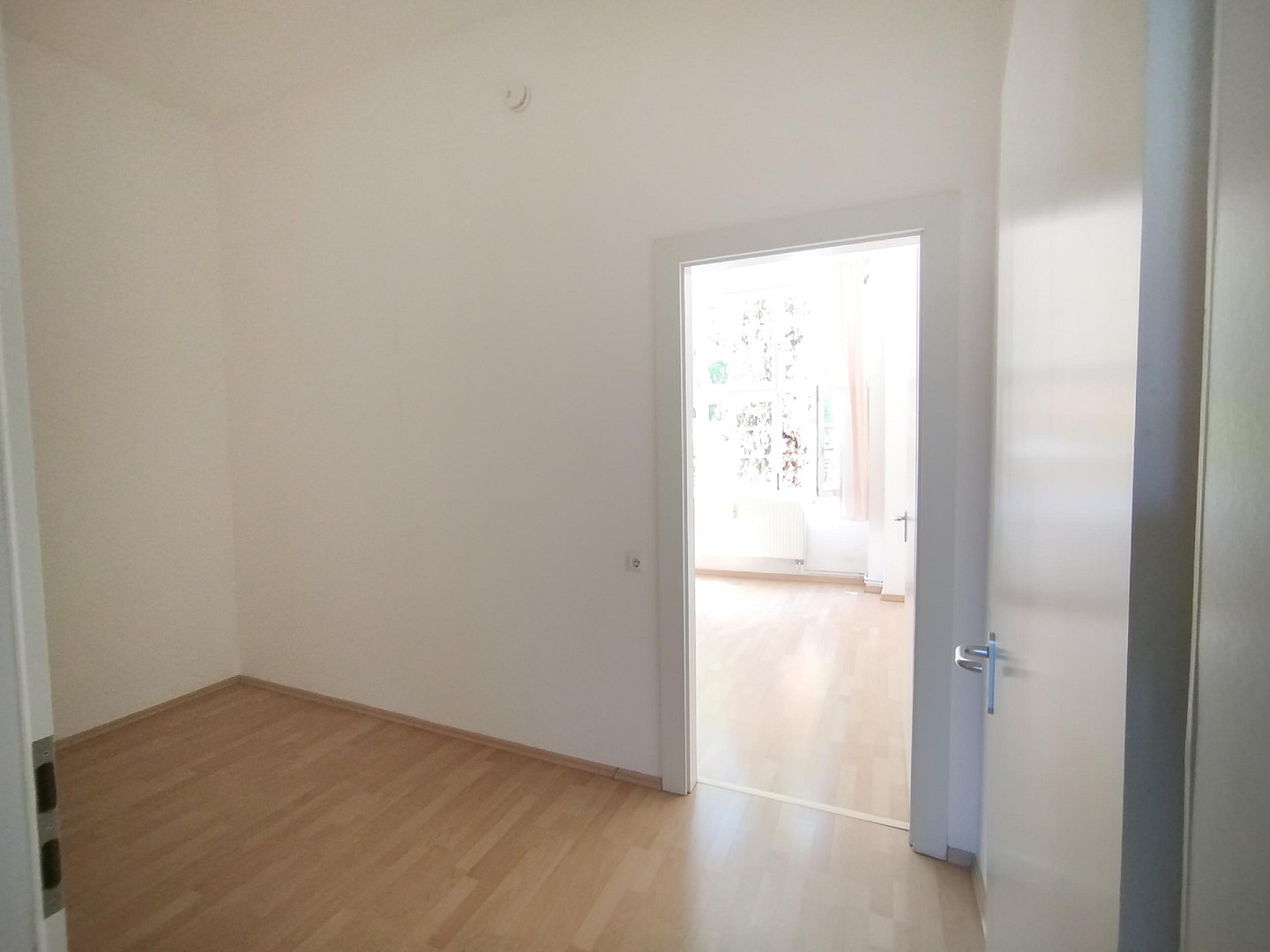 Zentral gelegene Wohnung im Kulturdenkmal mit parkähnlichem Innenhof & Loggia, provisionsfrei! – 68167 Mannheim(Wohlgelegen) – Vorschaubild 4