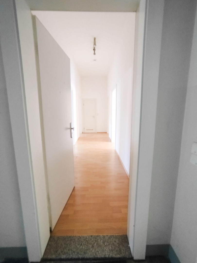 Zentral gelegene Wohnung im Kulturdenkmal mit parkähnlichem Innenhof & Loggia, provisionsfrei! – 68167 Mannheim(Wohlgelegen) – Vorschaubild 11