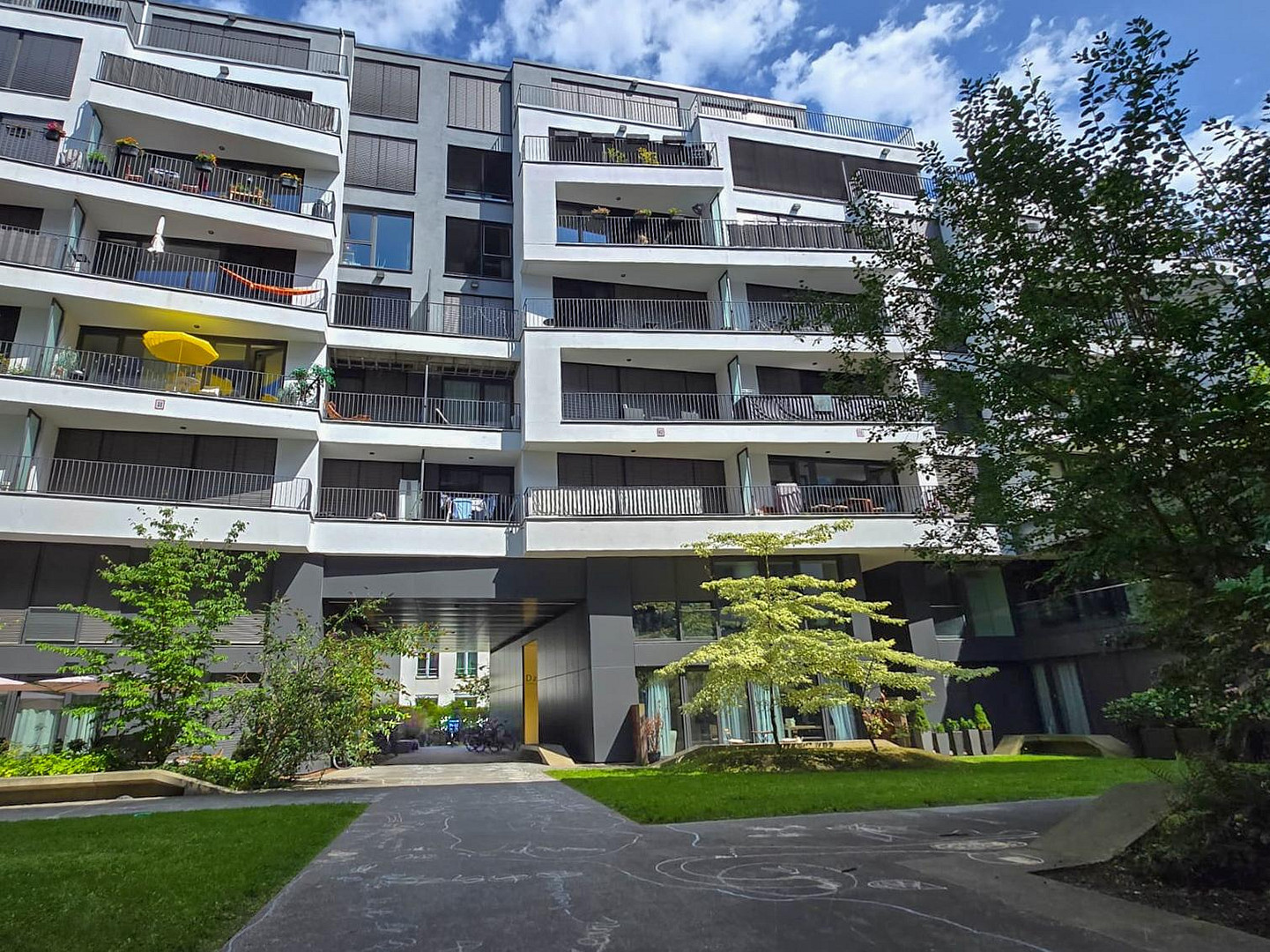 Luxuriöse 3-Zimmer-Wohnung 112 m²+ Parkplatz in Berlin-Mitte - PROVISIONSFREI - (No Commission) – 10115 Top-Lage im Herzen von Berlin-Mitte(Mitte) – Vorschaubild 7