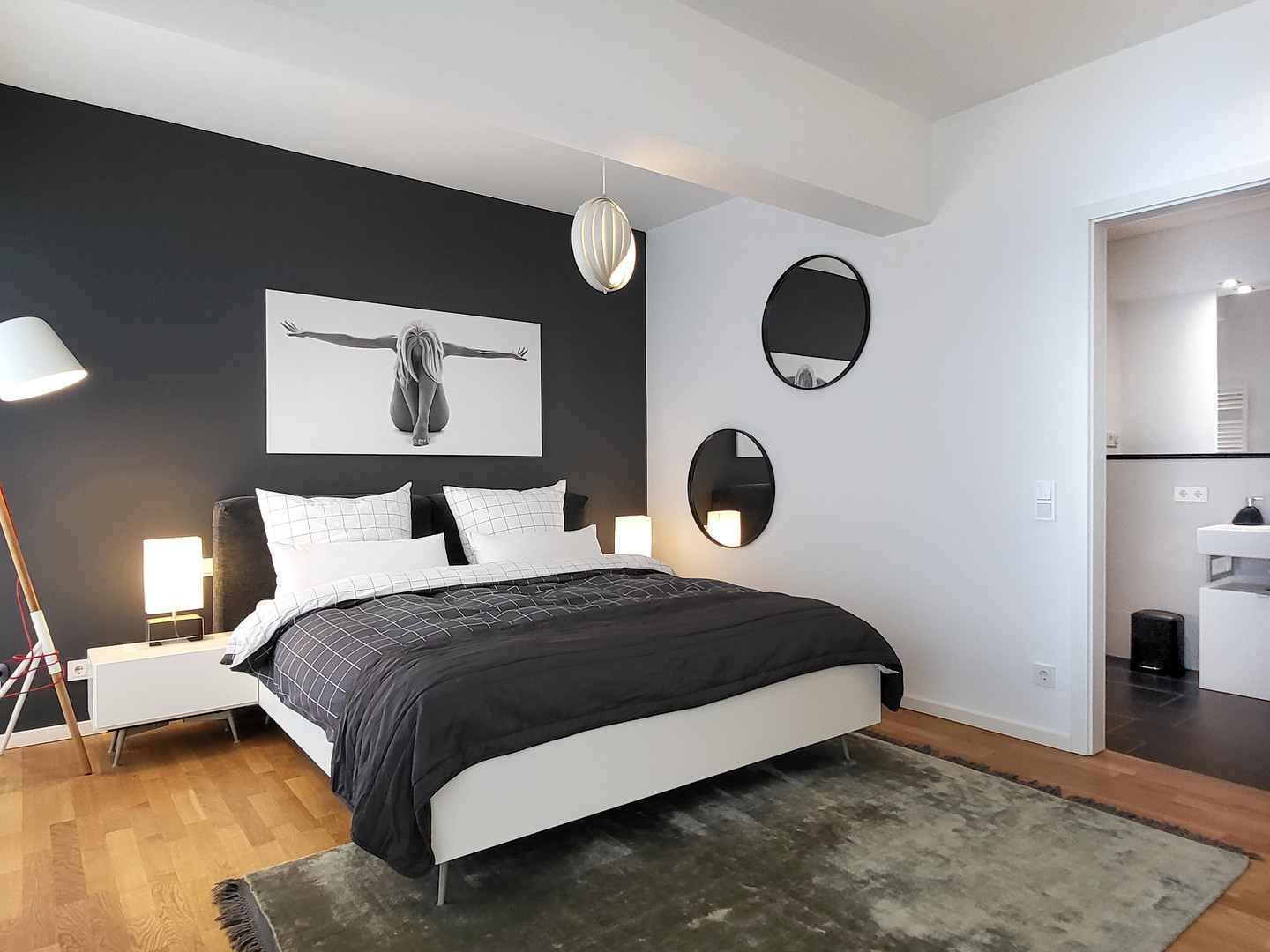 Luxuriöse 3-Zimmer-Wohnung 112 m²+ Parkplatz in Berlin-Mitte - PROVISIONSFREI - (No Commission) – 10115 Top-Lage im Herzen von Berlin-Mitte(Mitte) – Vorschaubild 15
