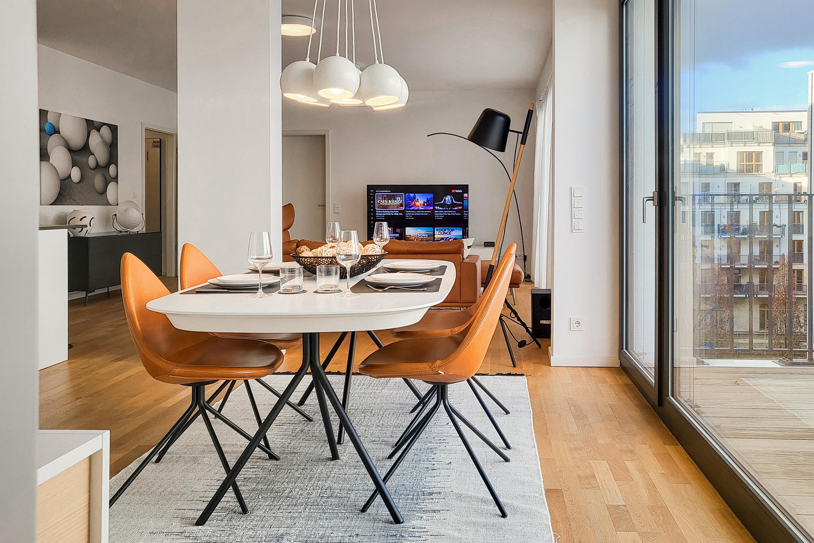Luxuriöse 3-Zimmer-Wohnung 112 m²+ Parkplatz in Berlin-Mitte - PROVISIONSFREI - (No Commission) – 10115 Top-Lage im Herzen von Berlin-Mitte(Mitte) – Vorschaubild 11