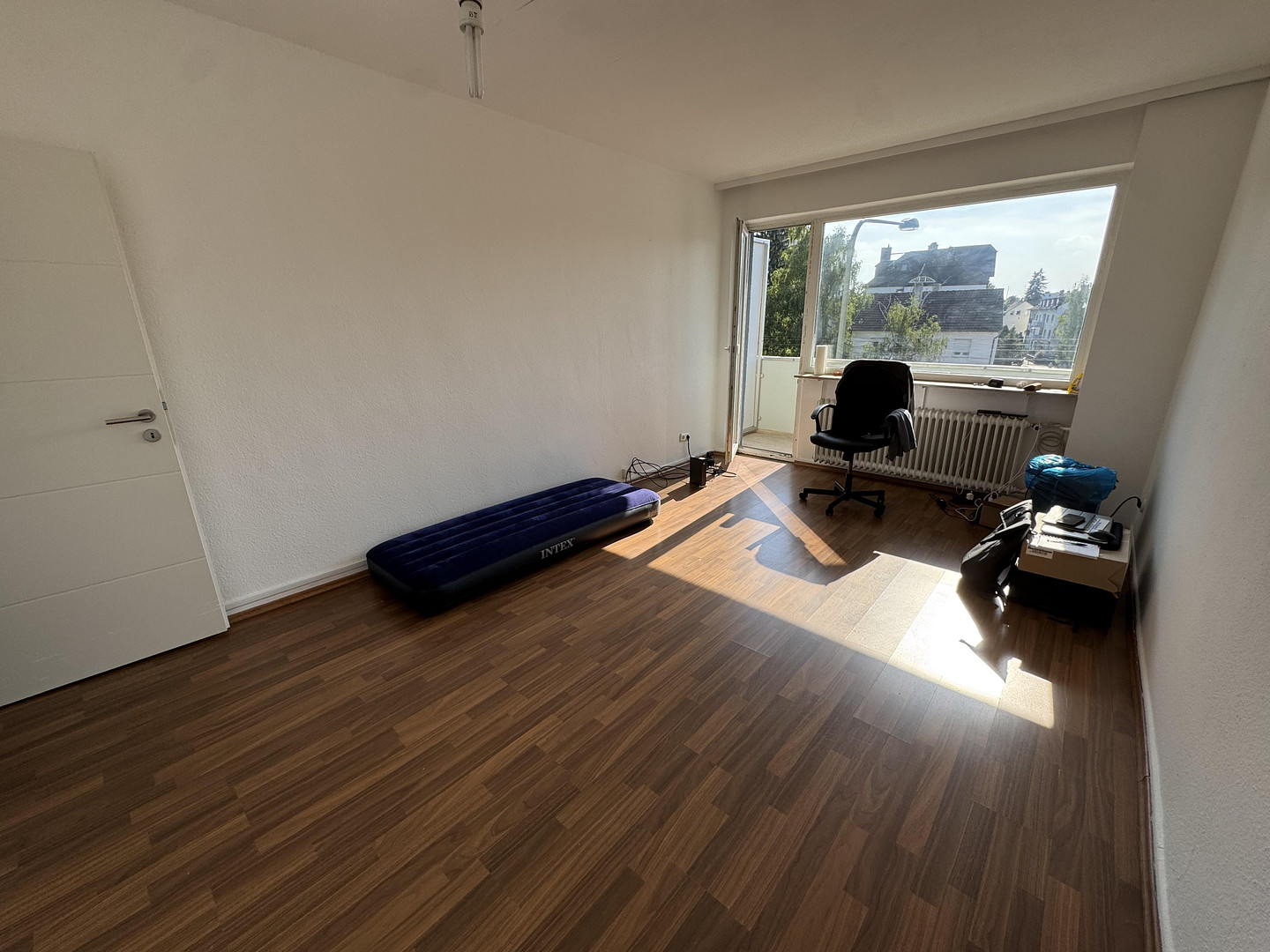 Lichtdurchflutete 2-Zimmer-Wohnung mit zwei Balkonen – 60488 Frankfurt am Main(Hausen) – Vorschaubild 6