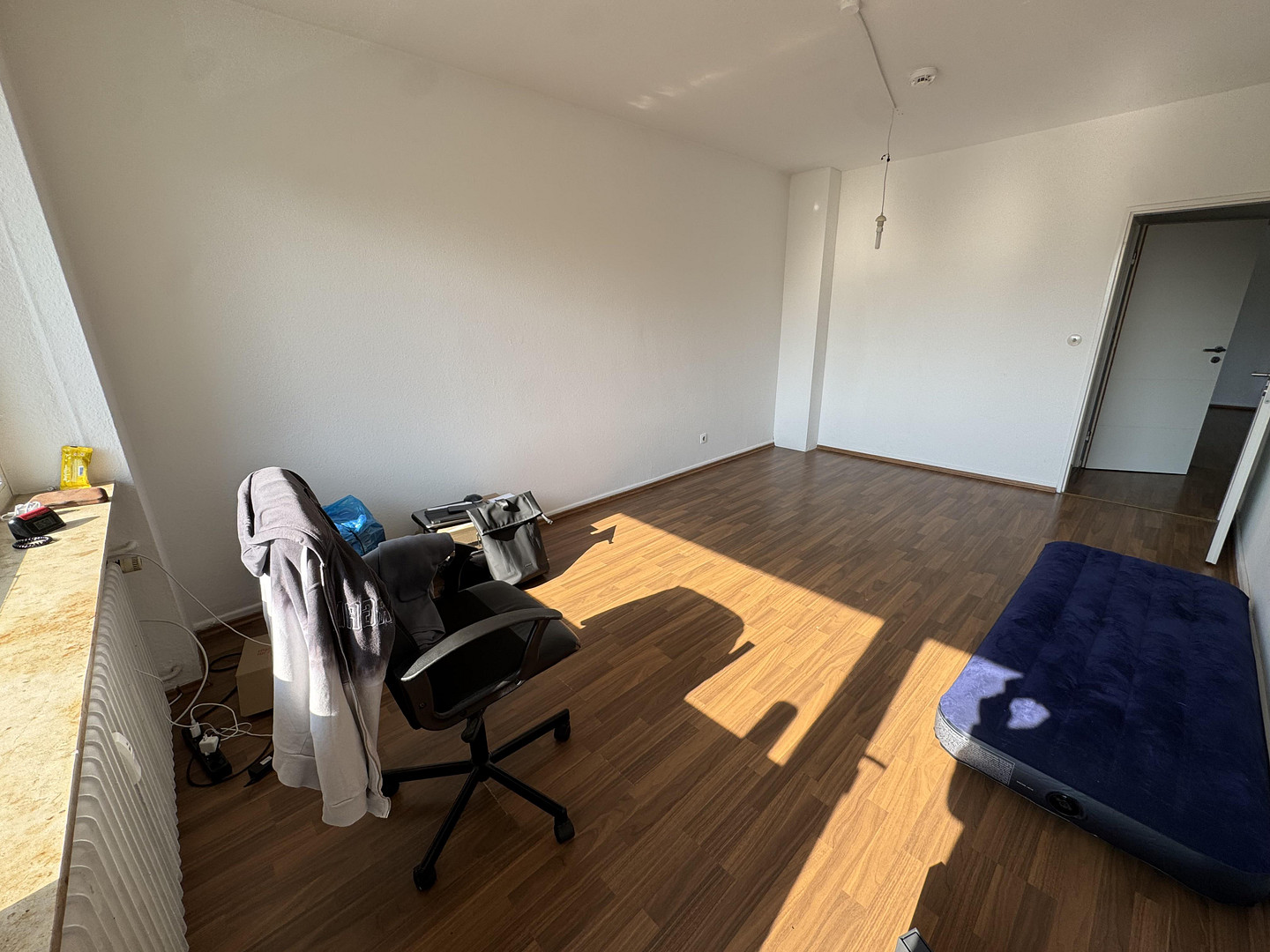 Lichtdurchflutete 2-Zimmer-Wohnung mit zwei Balkonen – 60488 Frankfurt am Main(Hausen) – Vorschaubild 7