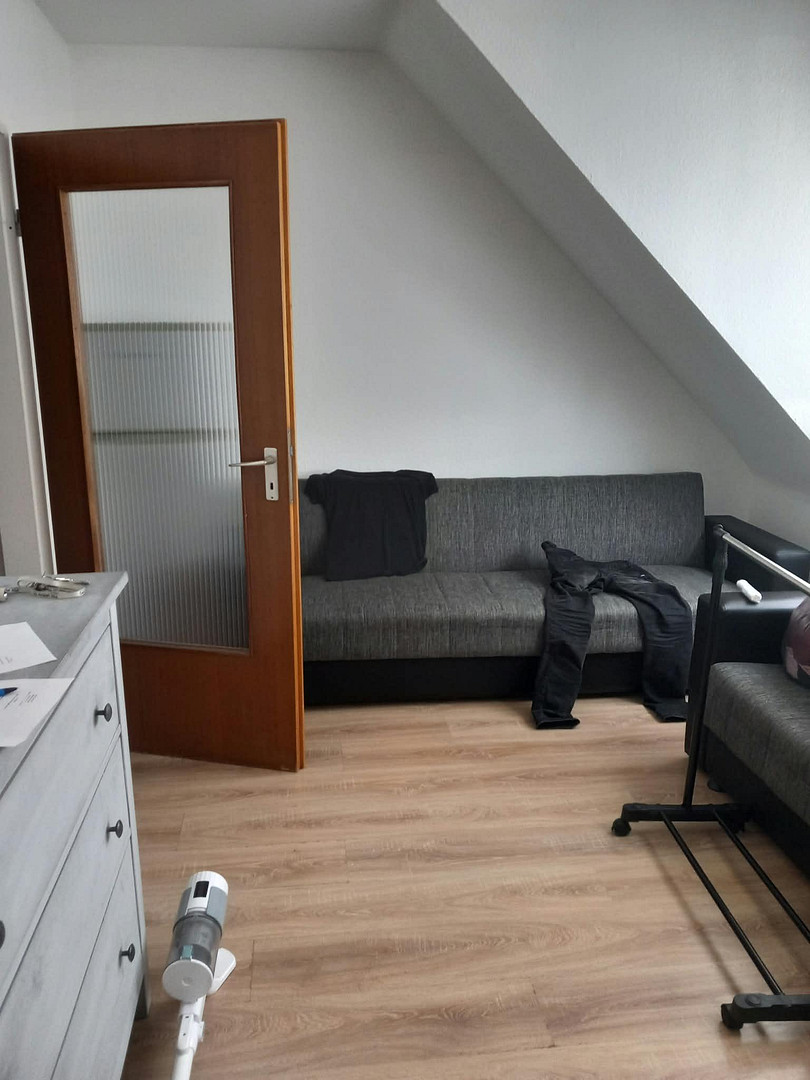 Dachgeschosswohnung über 2 Etagen in Düsseldorf nähe Stadtmitte zu vermieten – 40476 Düsseldorf(Derendorf) – Vorschaubild 7