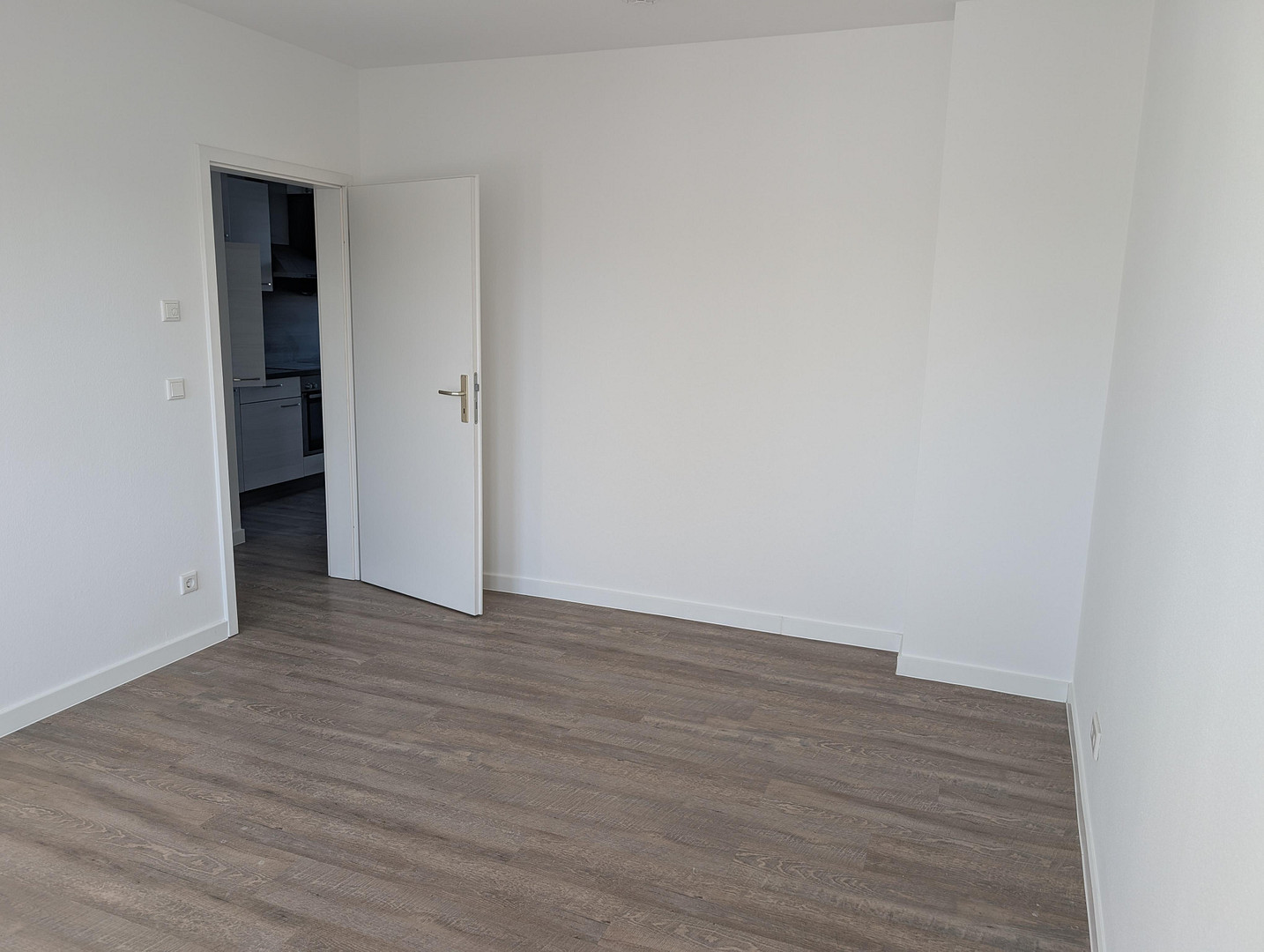 Attraktive 2-Raum-Wohnung mit optimaler Raumaufteilung – Bezugsfertig zum Verkauf – 17489 Greifswald – Vorschaubild 8
