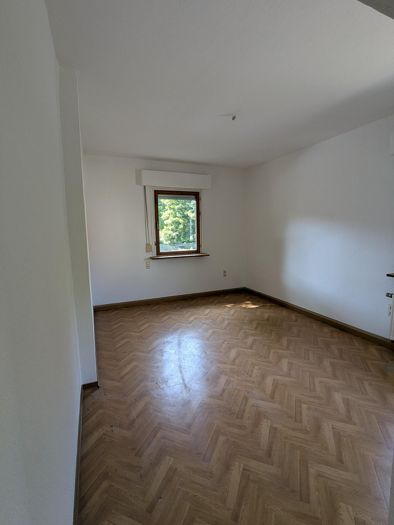 kleines Häusschen mit Garten, großer Garage und Stellplatz im Zentrum von MHL – 99974 Mühlhausen/Thüringen – Vorschaubild 2