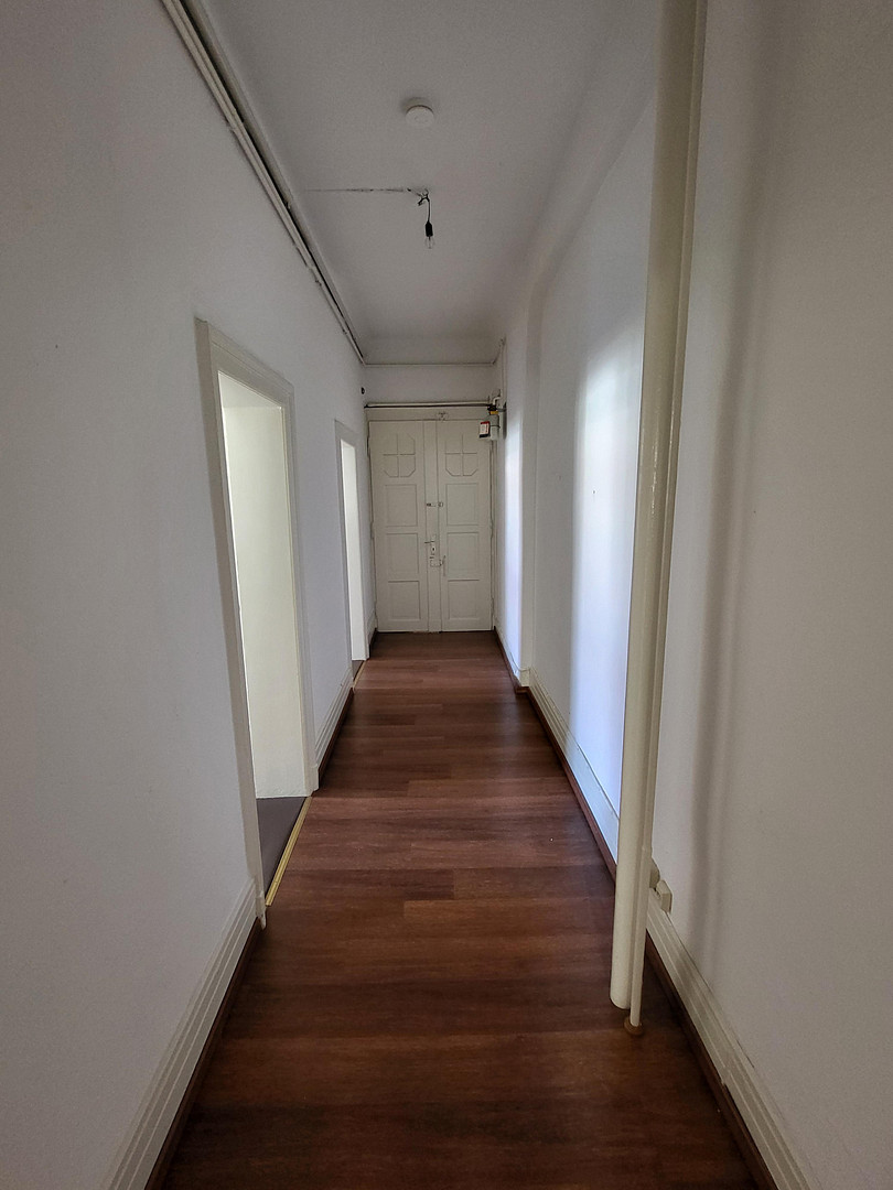 Eigentumswohnung in sehr guter Lage mit Entwicklungspotential – 60486 Frankfurt am Main(Bockenheim) – Vorschaubild 4