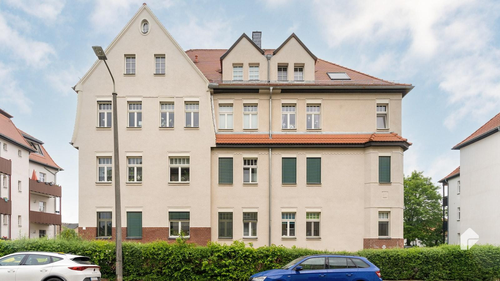Dachgeschosswohnung mit Loggia | Einbauküche | Seenähe | bezugsfrei | provisionsfrei – 4249 Leipzig(Knautkleeberg-Knauthain) – Vorschaubild 3
